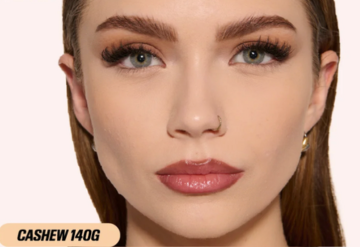 HUDA BEAUTY - Easy Blur Natural Airbrush Foundation with Niacinamide